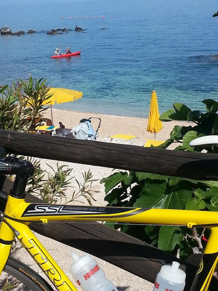 Costa Dorada Hotel กาลาโกโนเน ภายนอก รูปภาพ